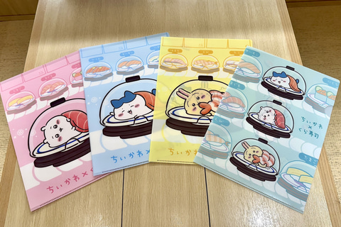 くら寿司×「ちいかわ」コラボキャンペーンのグッズ&メニューを撮り