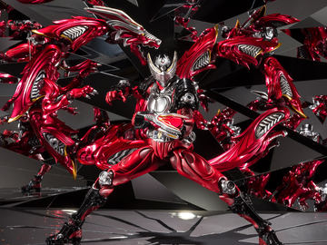 造形士 大山竜氏が仕掛けた「S.I.C.仮面ライダークウガ マイティ