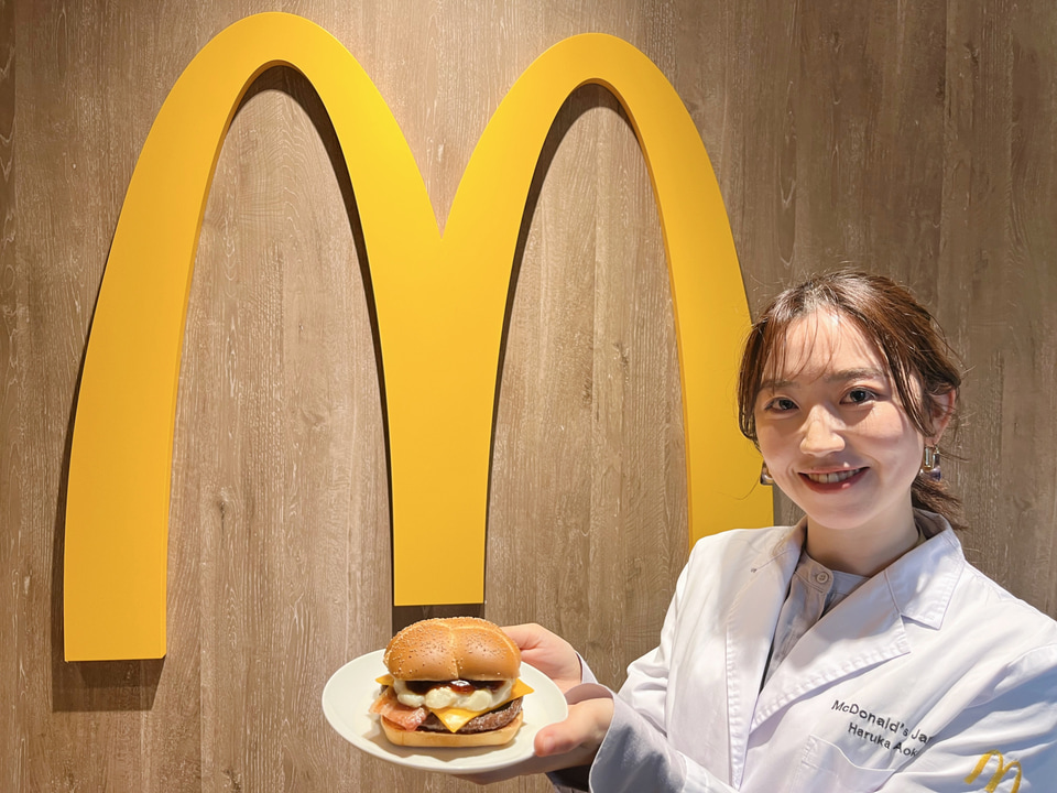インタビュー】マクドナルド「カモンベイビー！N.Y.バーガーズ」発売
