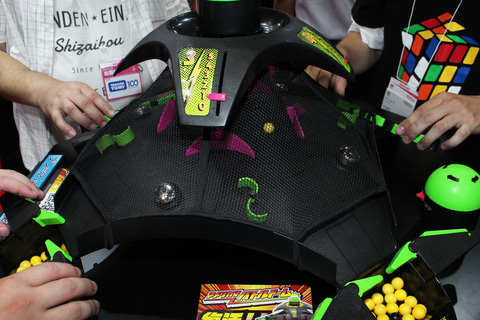 ツクダオリジナルの「アメリカンバトルドーム」が、メガハウスから30年