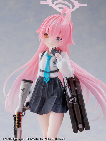 ブルーアーカイブ」よりアビドス高等学校3年生の「小鳥遊ホシノ」が