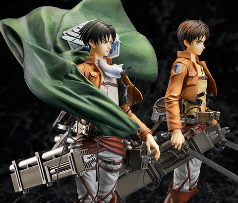 立体機動装置も緻密に再現！ 「進撃の巨人」エレンとリヴァイの