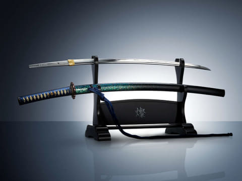 G-SHOCK、日本刀をモチーフにした「MR-G」 110万円・800本限定