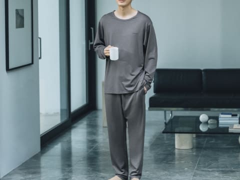 BAKUNEパジャマ、肌触りやさしいウールタイプ - 家電 Watch