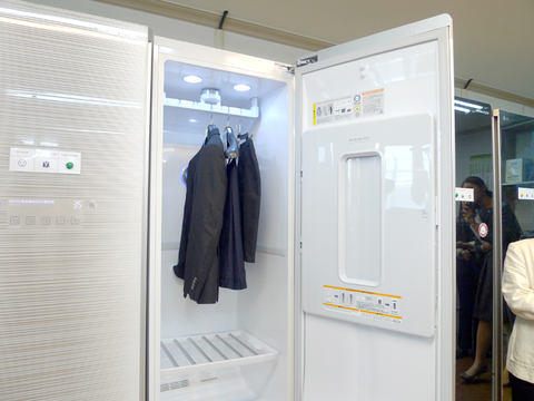 100kg男性にも対応できる3,000着のスーツレンタルサービスで、LG