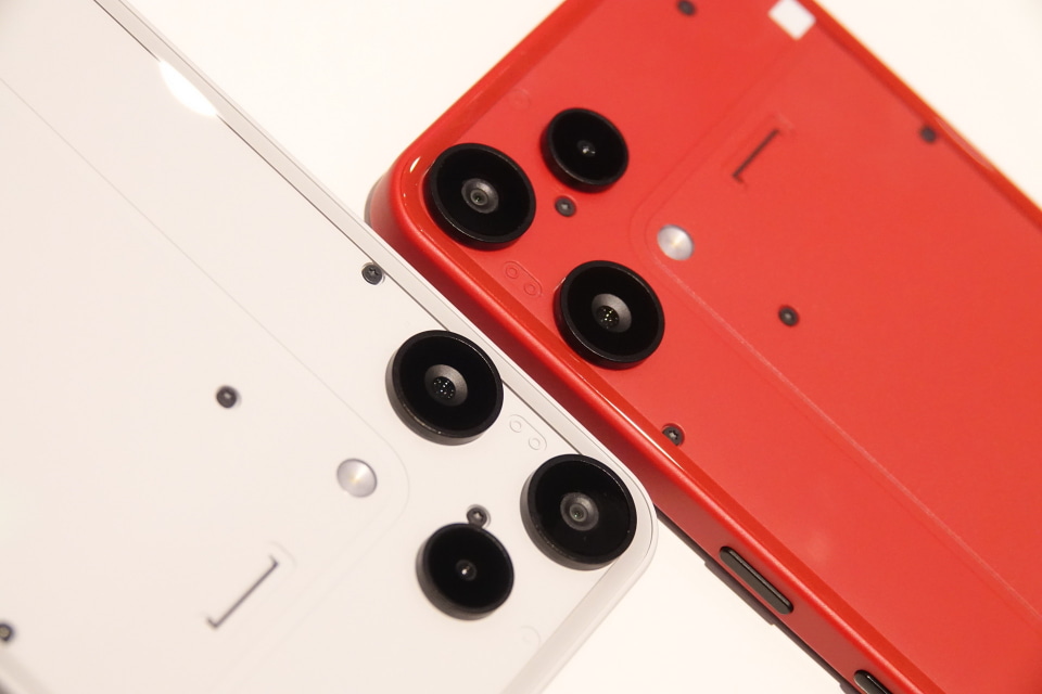 写真で見る「Nothing Phone (3a) Lite」] - ケータイ Watch