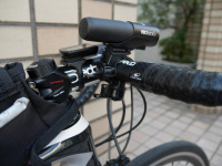 ちょっとオーバースペック？ キャットアイの新作、強力自転車用ライト
