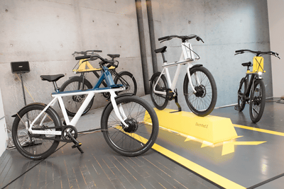 オランダ発の次世代スマートバイク「VanMoof」に“東京モデル