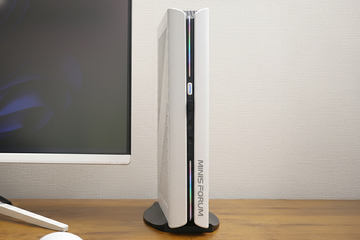 笠原一輝のユビキタス情報局】世界最軽量を実現した11.6型のLAVIE