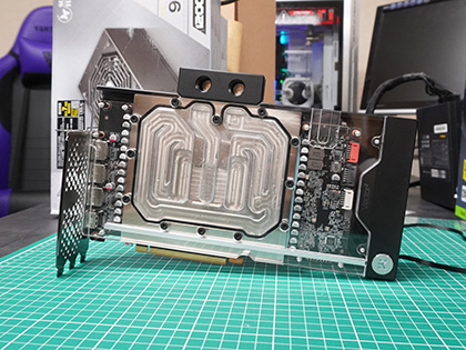 ZOTAC GAMING GeForce RTX 4090/4080 AMP EXTREME」の本格水冷モデル