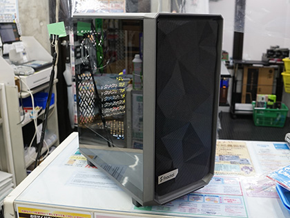 Fractal Designのコンパクトミドルタワー「Meshify 2 Compact」が発売