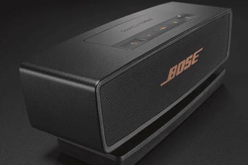 ボーズ、Bluetoothスピーカー「SoundLink Mini II」に限定色ブラック