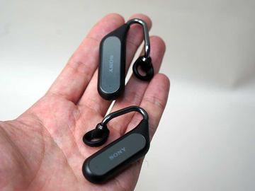 西田宗千佳のRandomTracking】“話しかけてもいい”イヤフォン。「Xperia