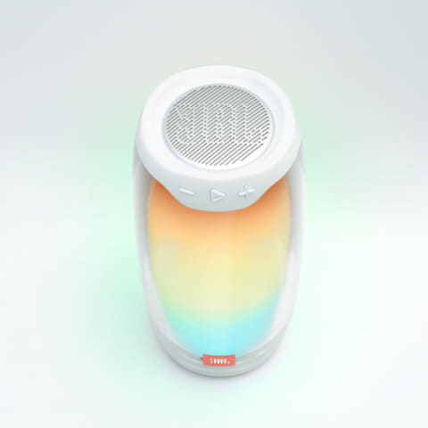 JBL、発光部が35%拡大したイルミネーションBluetoothスピーカー