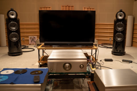 レビュー】サウンドバーなのに“ピュア”オーディオ!? デノン山内氏が