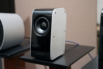 気になるアクティブスピーカーを聴く【クリプトン:KS-1HQM】 - AV Watch