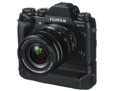 フィルム一眼レフライクなデザインのミラーレス「FUJIFILM X-T1