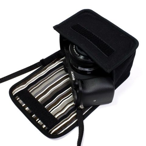 α6400＋キットレンズを収納できる布製ケース - デジカメ Watch