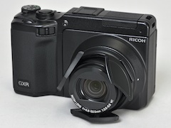 新製品レビュー：リコー「RICOH LENS P10 28-300mm F3.5-5.6 VC