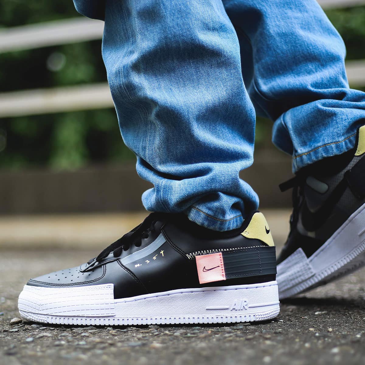 NIKE AF1-TYPE BLACK/ANTHRACITE-ZINNIA-PINK TINT 19FA-I（ナイキ AF1