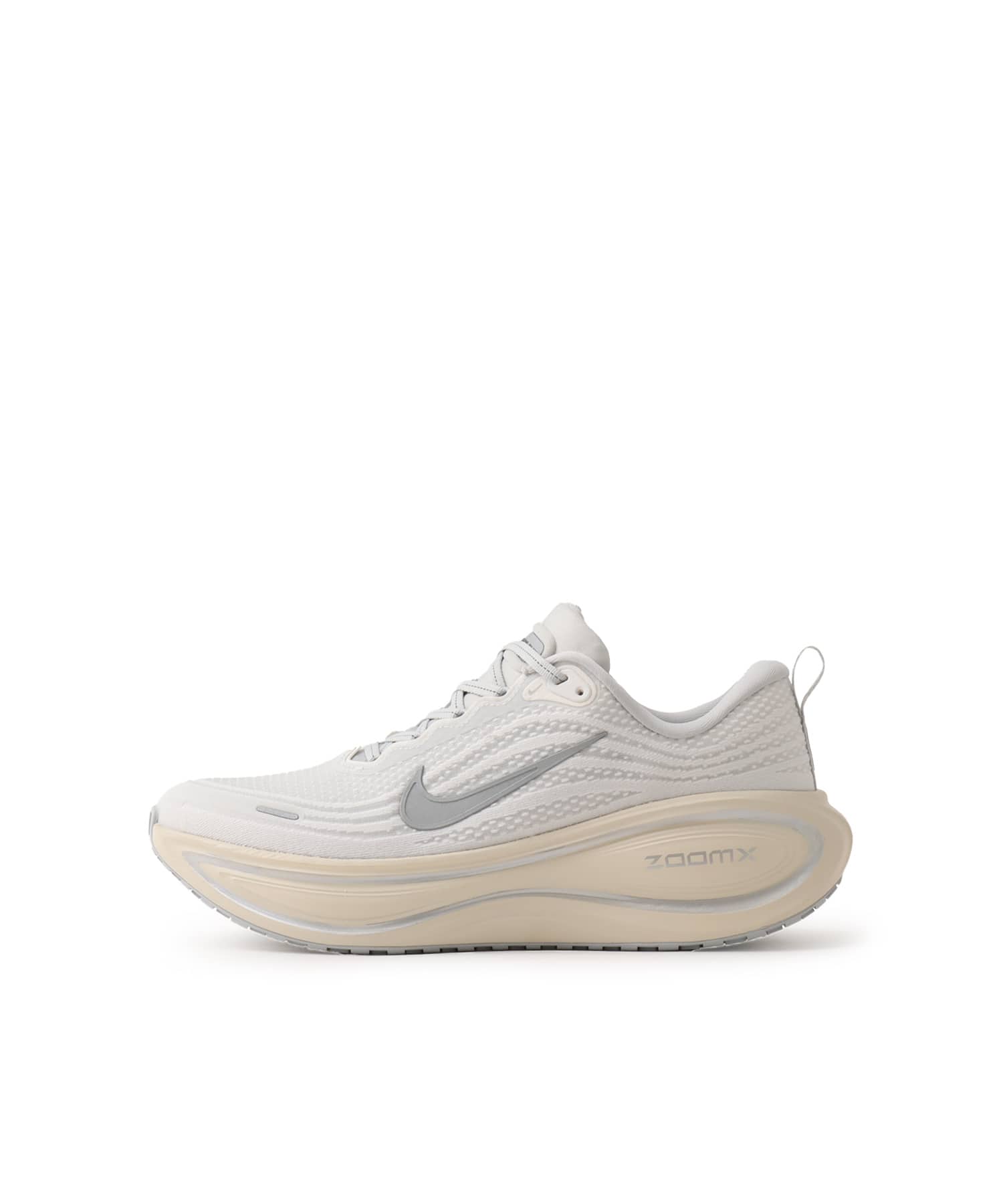 NIKE VOMERO PLUS PLATINUM TINT/REFLECT SILVER-GREY FOG（ナイキ