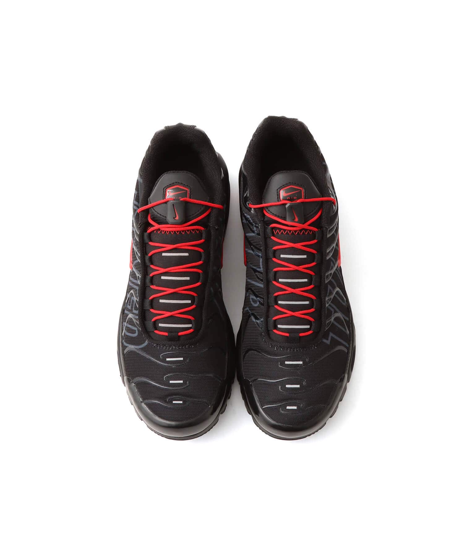 NIKE AIR MAX PLUS BLACK/UNIVERSITY RED-WOLF GREY（ナイキ エア