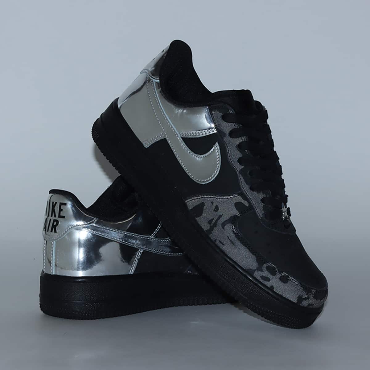 NIKE AIR FORCE 1 LOW RETRO BLACK/CHROME-BLACK（ナイキ エア
