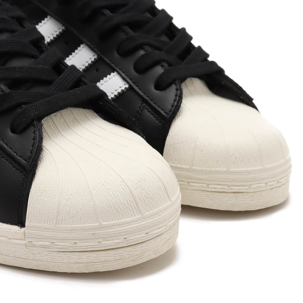 adidas SUPERSTAR 82 CBLACK/FTWWHT/OWHITE（アディダス スーパー