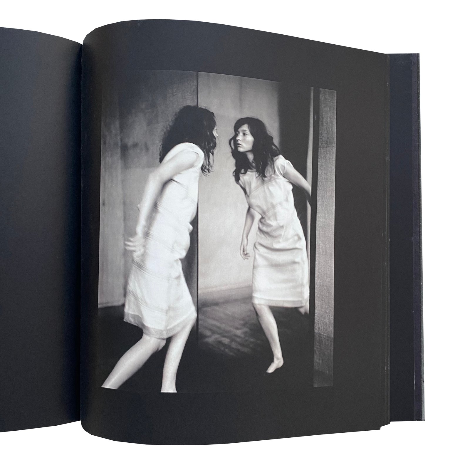 Studio / Paolo Roversi 写真集(2008年初版) Studio - PAOLO ROVERSI