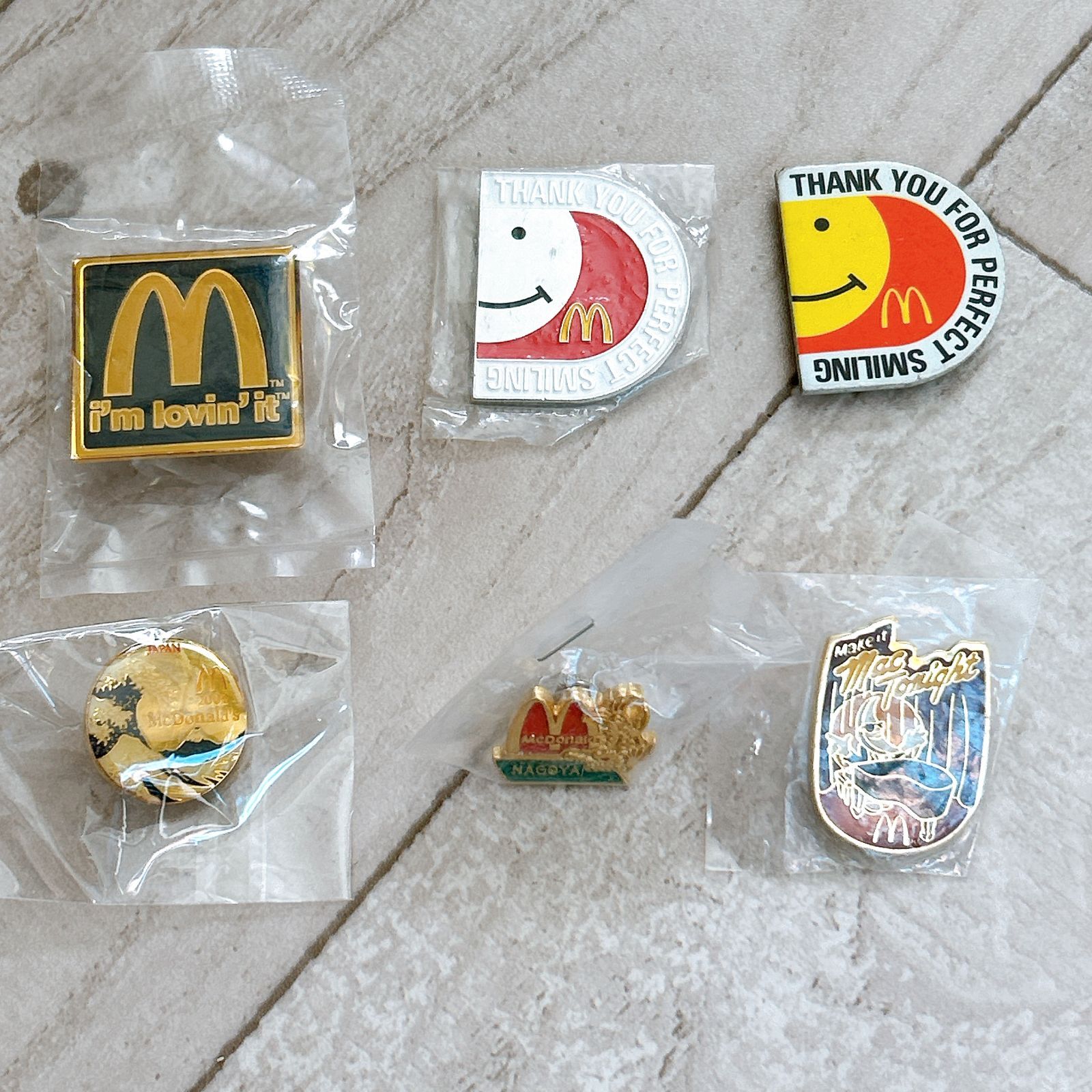 レア☆未開封あり！マクドナルドピンバッジ&バッジ6個セット 非売品
