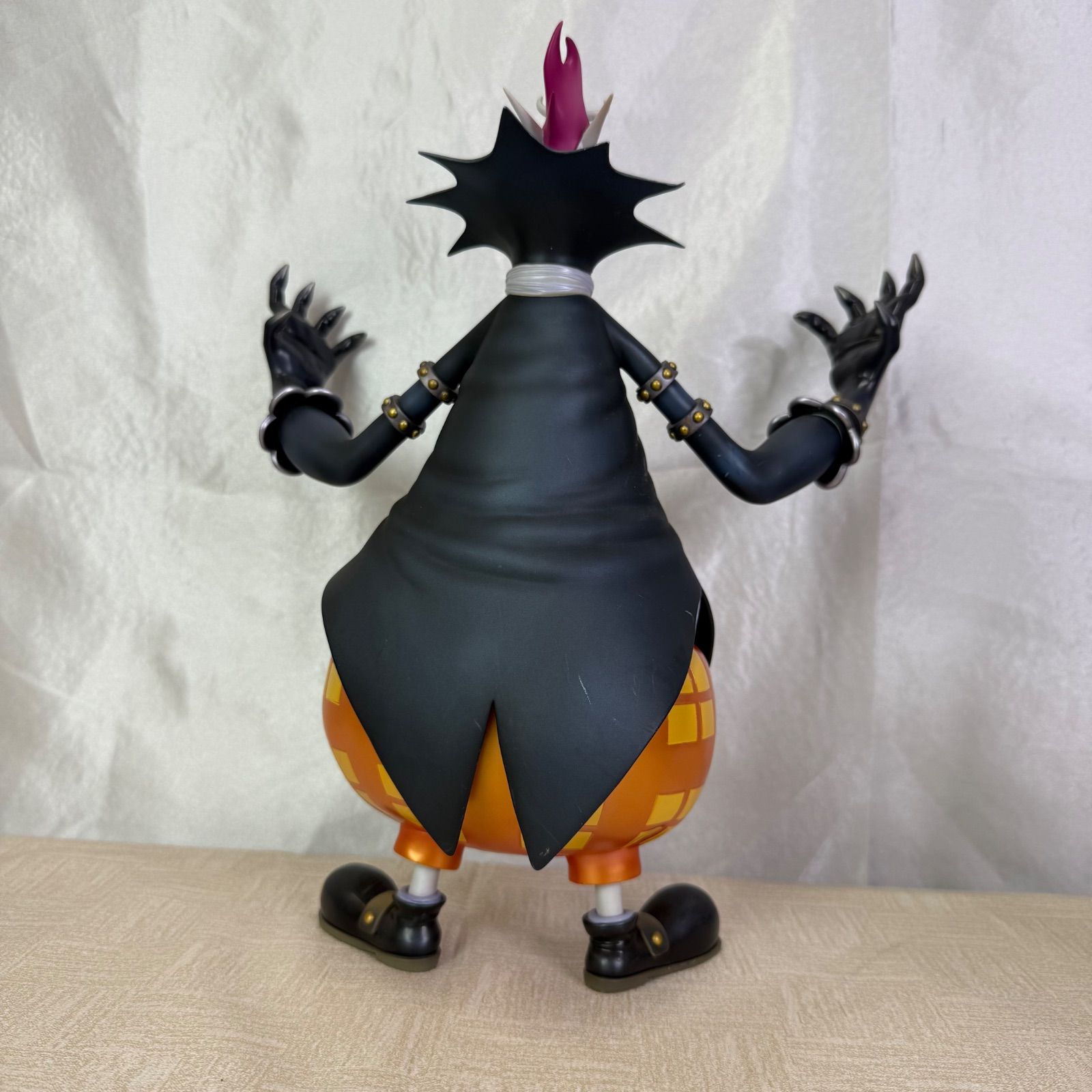 ワンピース POP NEO DX ゲッコー・モリア フィギュア P.O.P - メルカリ