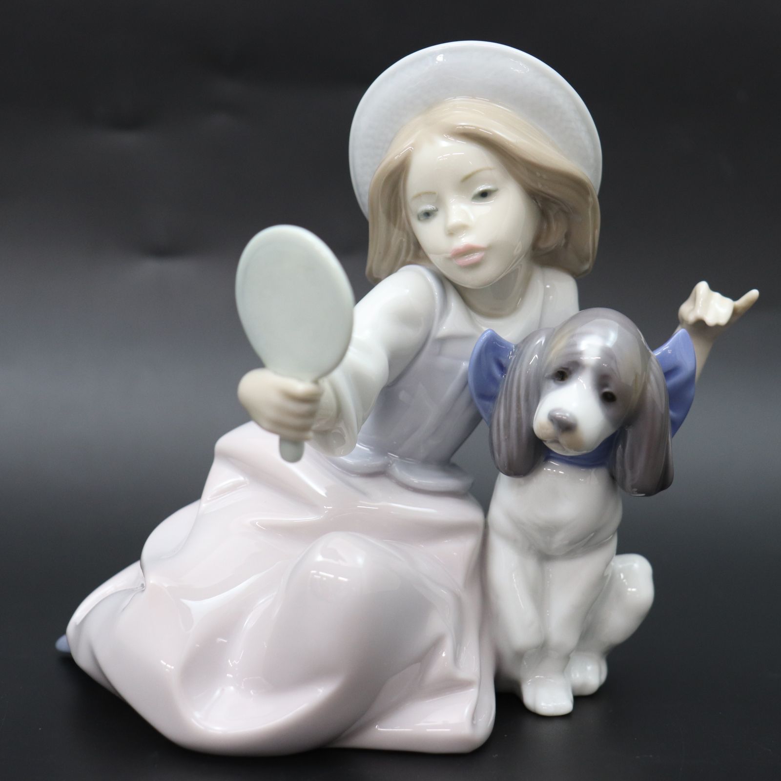 リアドロ 犬を抱く貴婦人 アンティーク リアドロ 犬を抱く貴婦人