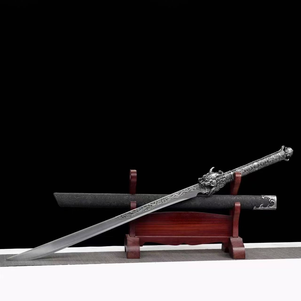 武士一銀獅玄羽】 日本刀 模造刀 居合刀 武士道 武蔵 鑑賞用