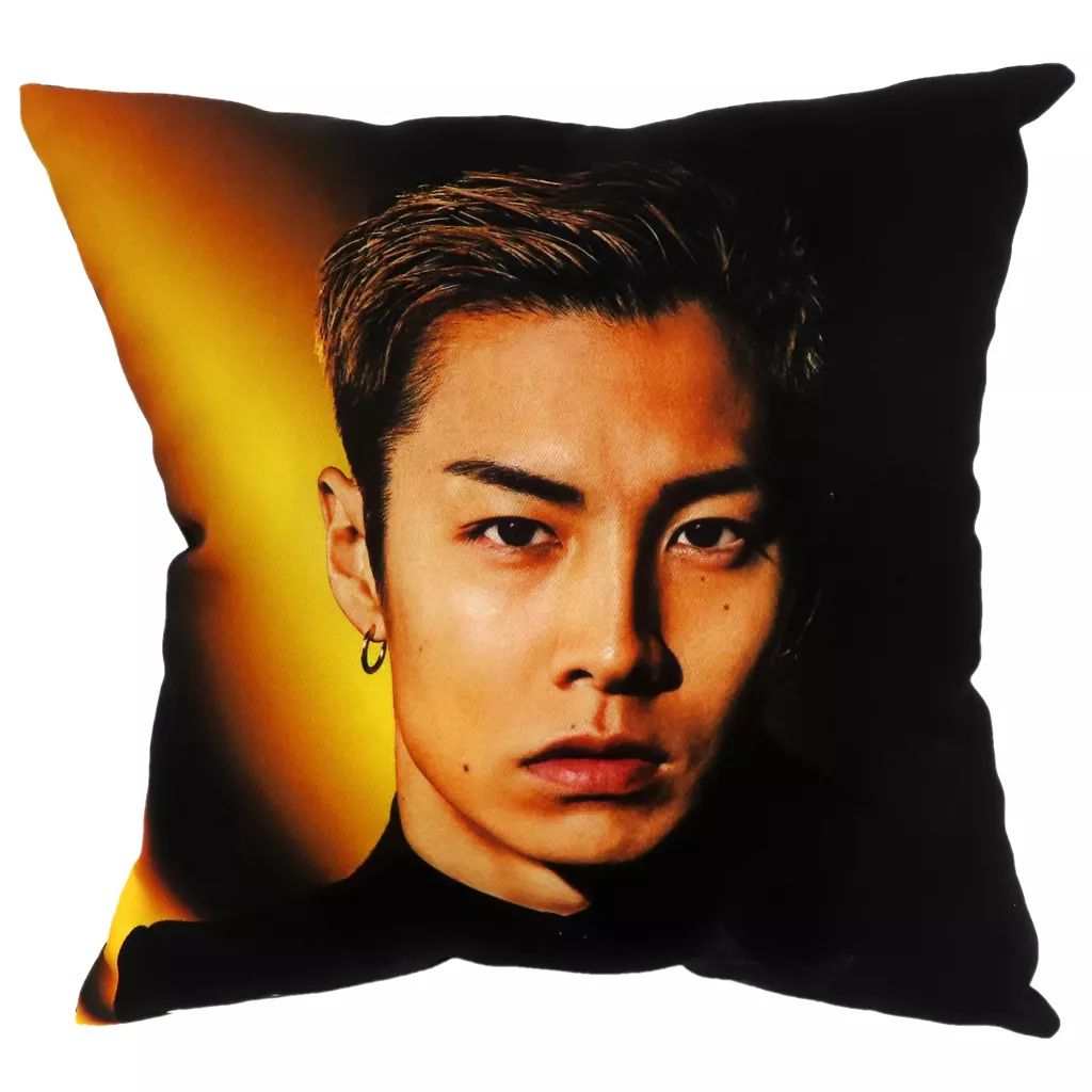 中古】クッション・本体 RIKU(THE RAMPAGE) スクエアクッション RAY OF