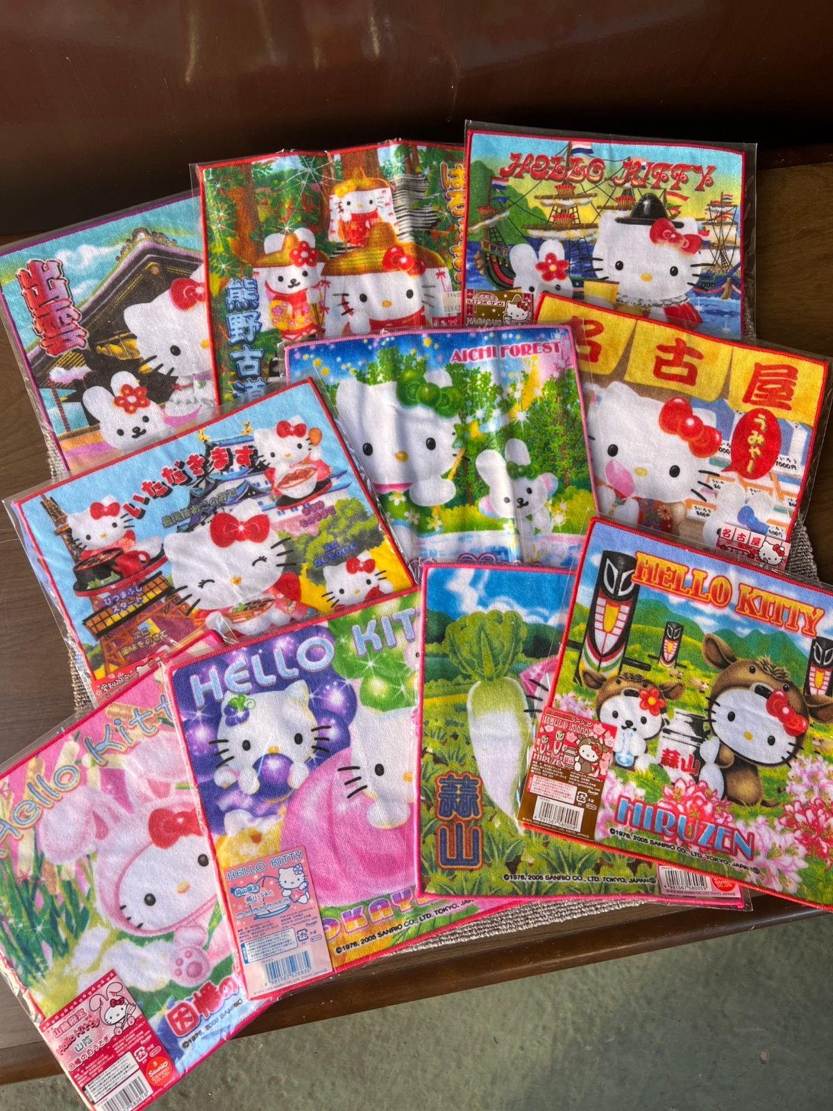 ハローキティご当地プチタオル 140枚 まとめ売り ハローキティご当地