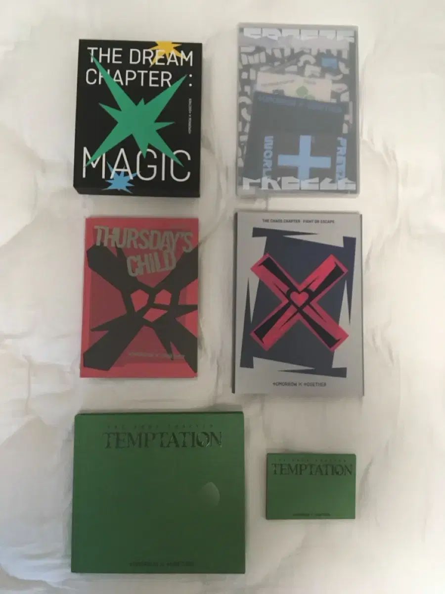 TOMORROW X TOGETHER(TXT) アルバム まとめ出品 (おまけたくさん付き