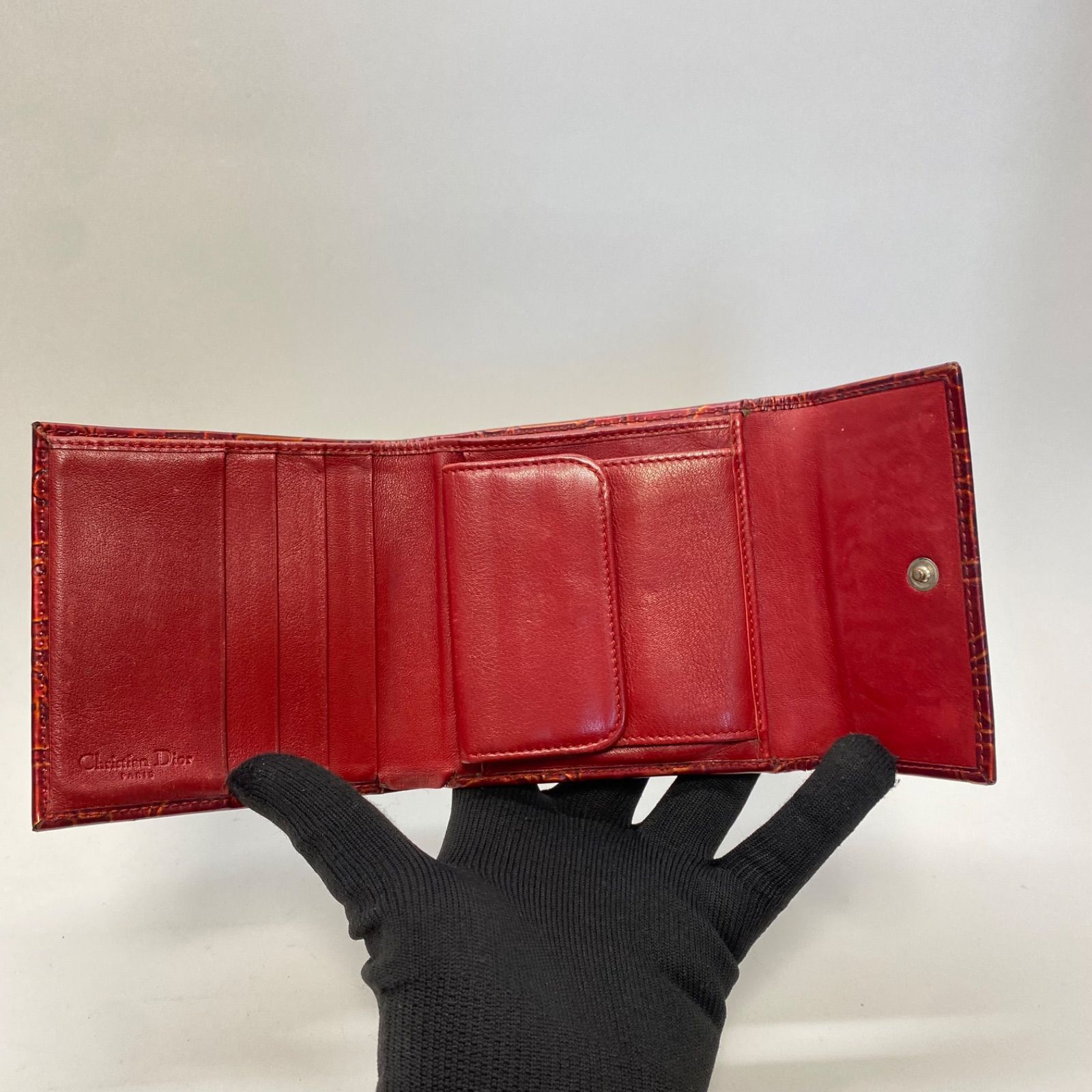 ブ*レ様 Dior エナメル 赤 三つ折り財布 Christian Dior 赤 エナメル