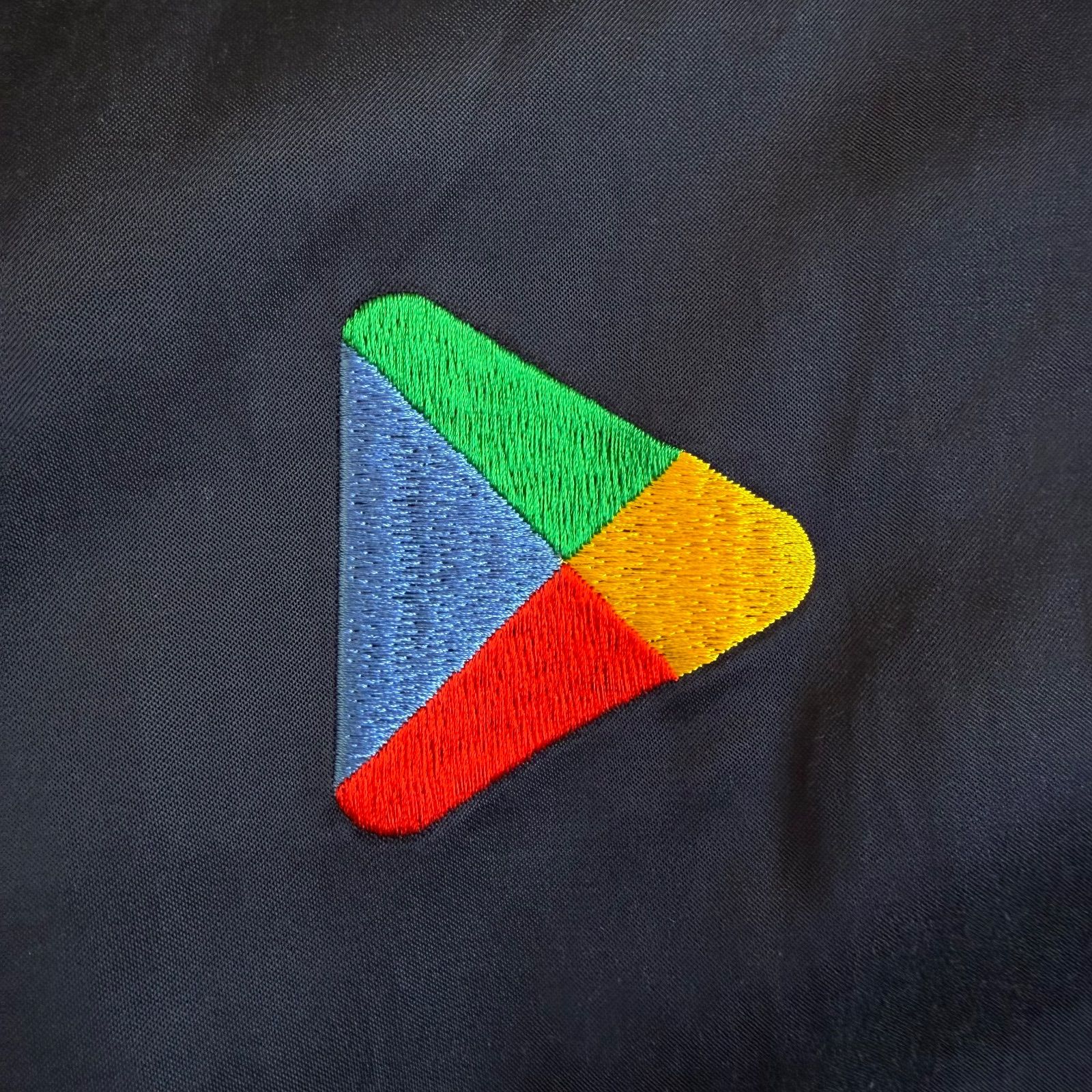 Google Play(グーグルプレイ) × BEAMS(ビームス) 30着限定抽選販売