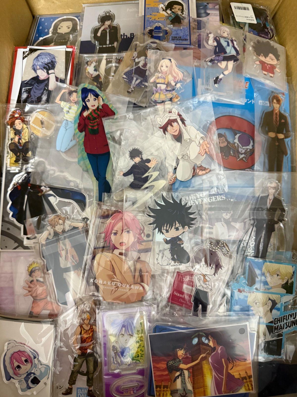 大特価！ アニメ ゲーム アクリルスタンド類 400点以上大量まとめ売り