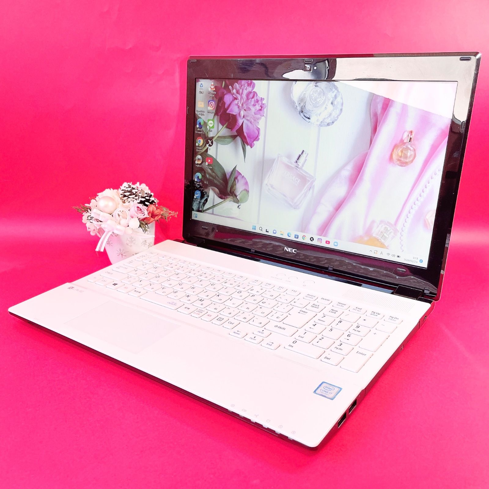 バッテリー良好‼️ブルーレイ見れる✨️たっぷり大容量1TB✨️16GB