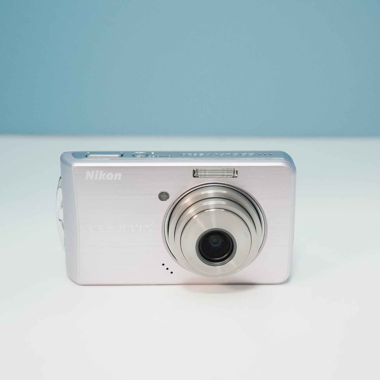 Nikon COOLPIX S520 デジカメ スマホ転送OK フルセット 極美品 a5860