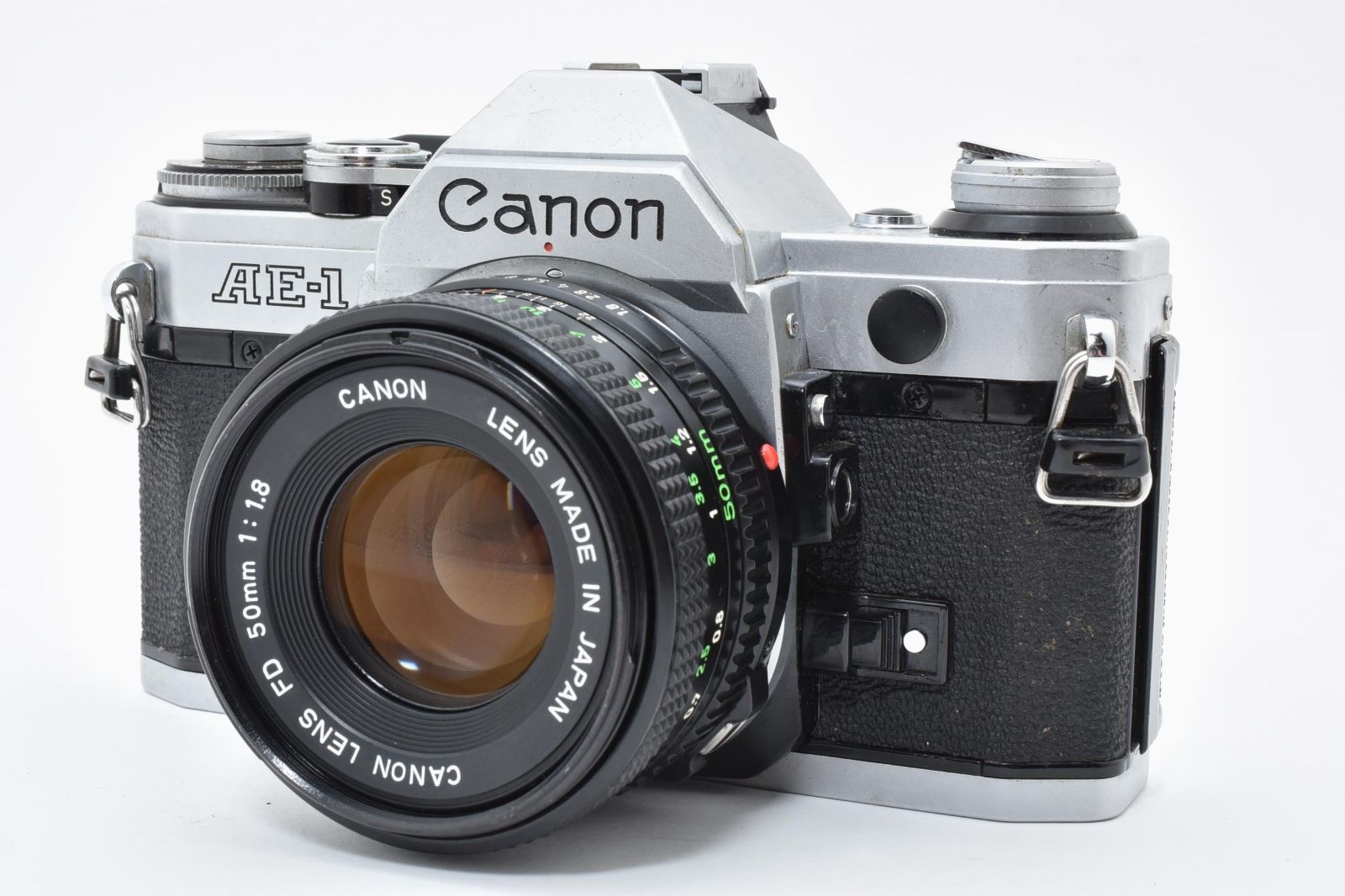 返品保証】☆実用品☆ キャノン Canon AE-1 Silver New FD 50mm F1.8