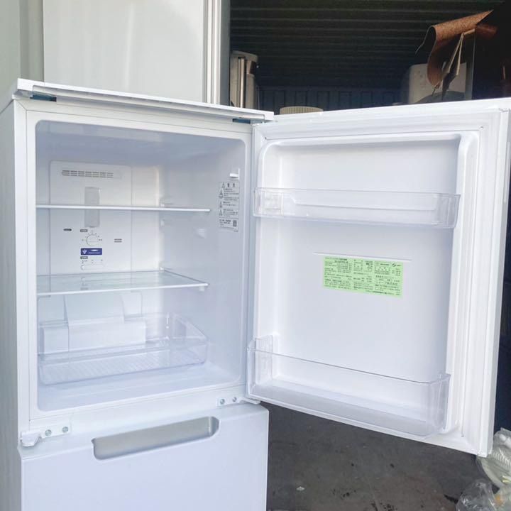 324取付無料！SHARPプラズマクラスター搭載ホワイトガラスドア冷蔵庫