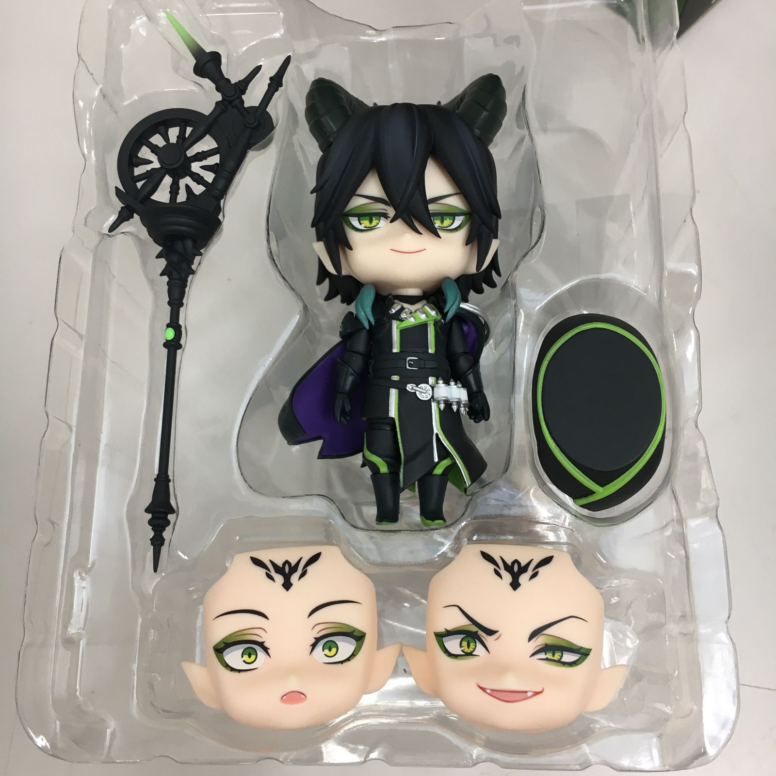 ねんどろいど マレウス・ドラコニア ディズニー ツイステッド