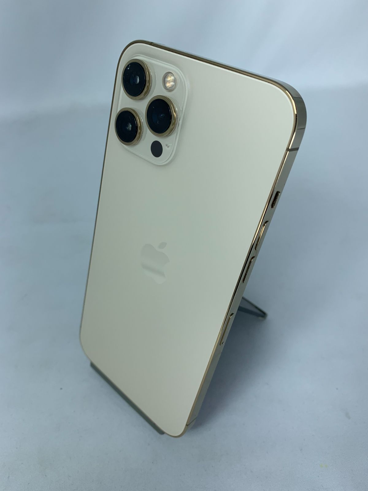iPhone 【中古・バッテリー劣化・画面キズ有・レンズキズ有】iPhone 12