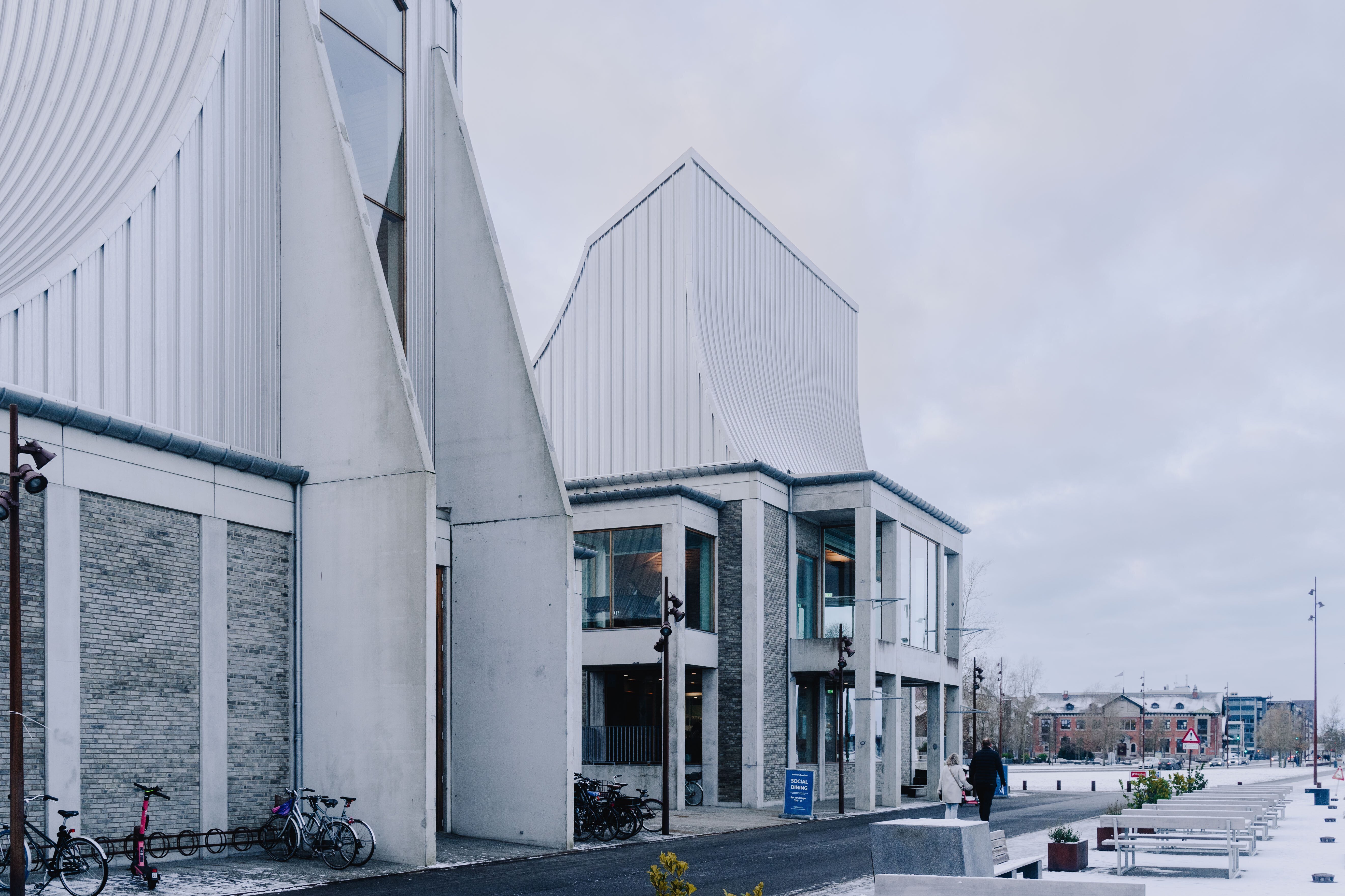 シドニーのオペラハウスを設計したデンマークの建築家Jørn Utzon