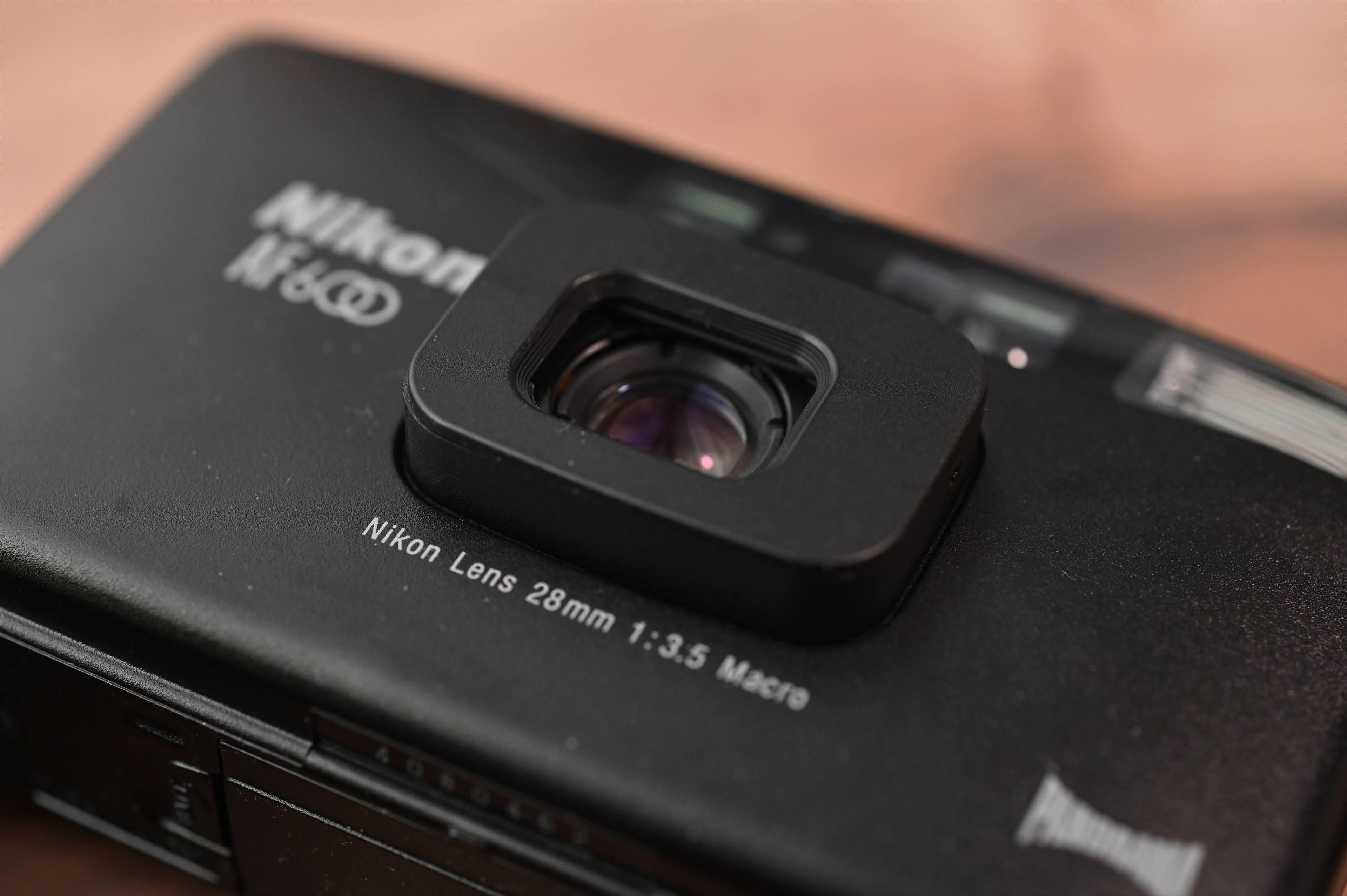 ニコンミニ】Nikon AF600｜pepepe