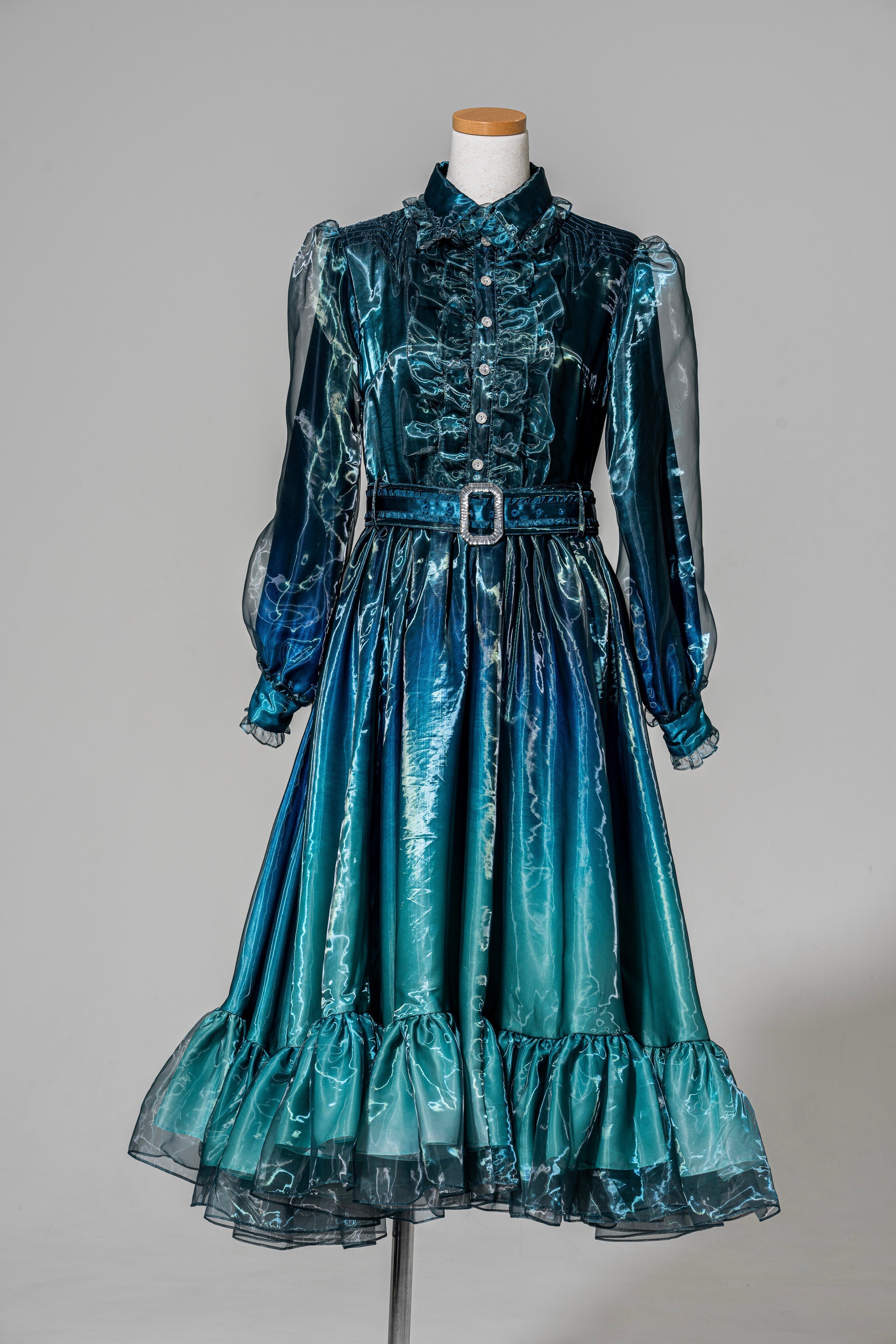 2023新作のオーロラ生地について、そして『見えないものを見ようとして