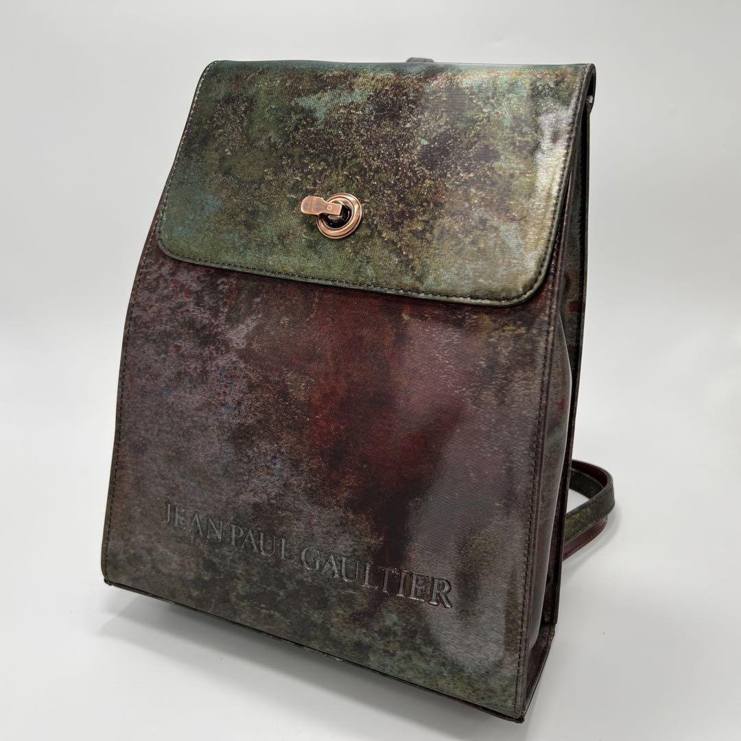 Vサイバー・ドクターバッグが日本でヒットした仕掛け人について｜横井