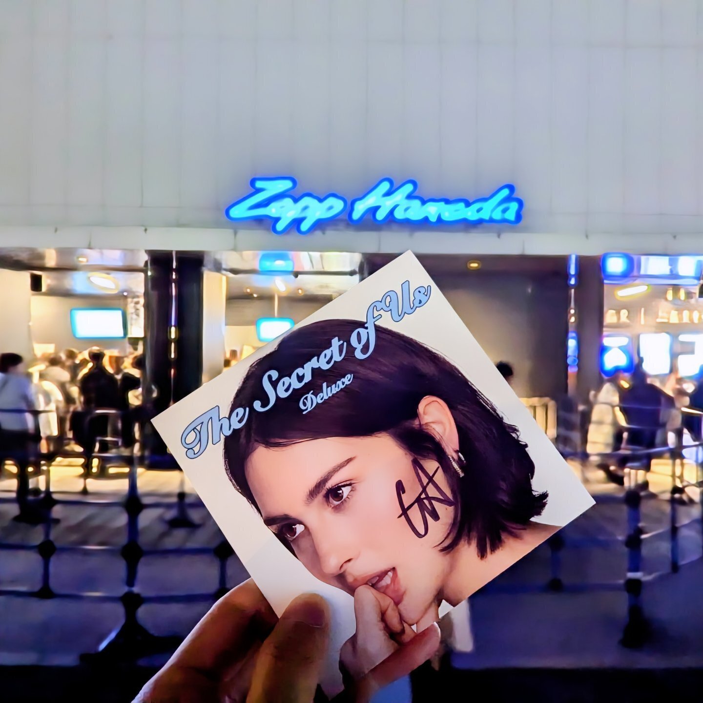 直筆サイン付き】 グレイシーエイブラムス Gracie CD ストラップ 直筆